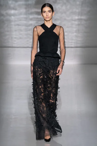 Look 20
